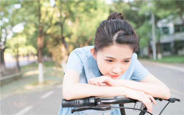 哄女孩子开心幽默笑话